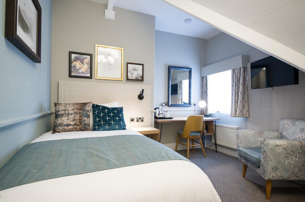 The Swan Inn By Innkeeper'S Collection Horning Exteriér fotografie